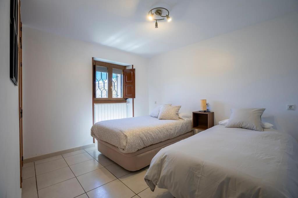 Casa Feli - Apartamento Con Jardin Privado En Los Pirineos Castiello de Jaca Exterior photo